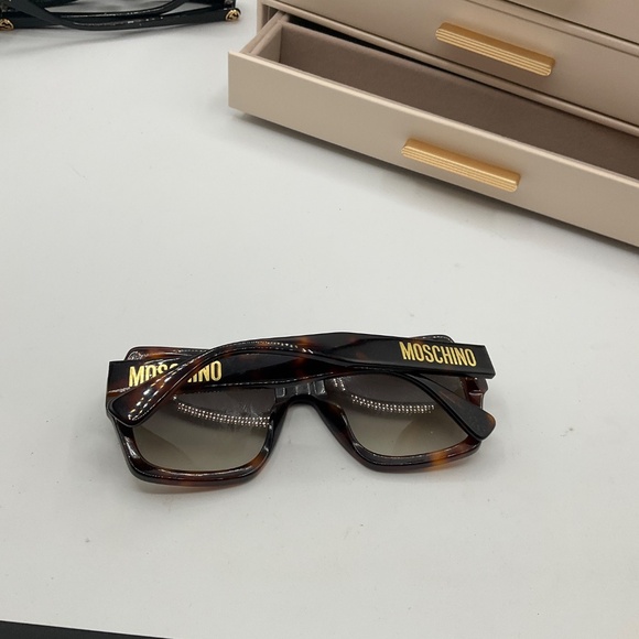 Moschino MOS127 05L9K 56 19 Sunglasses - Picture 7 of 9